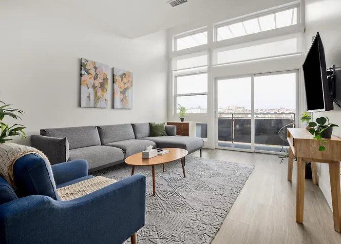 On Cloud 9 - Curated Lifestyle Loft - Zuni Lofts