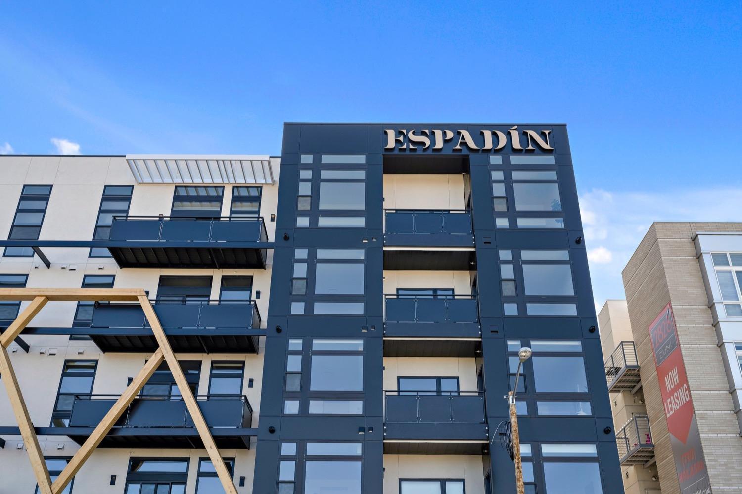On Cloud 9 - Curated Lifestyle Loft - Zuni Lofts Denver
