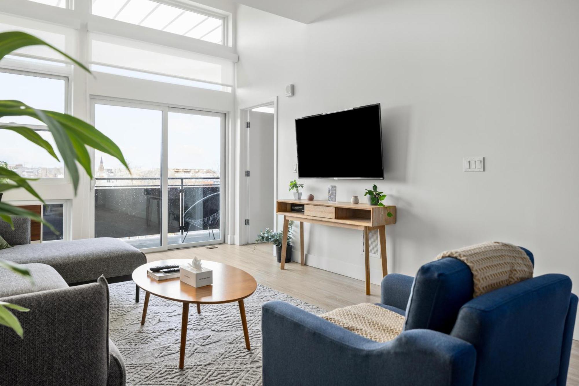 On Cloud 9 - Curated Lifestyle Loft - Zuni Lofts